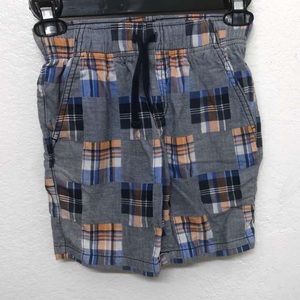 Pull up shorts -size 6